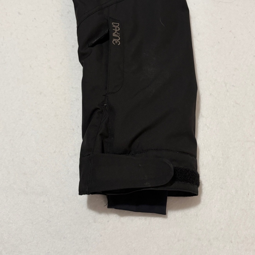 Dakine Women’s Snowboarding Jacket, size large. - Picture 8 of 14